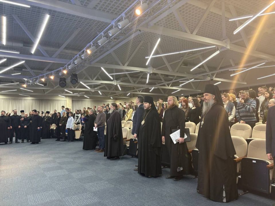 � ������ ��������-����� ���������� ���������� ����� ���������� �������� � ������