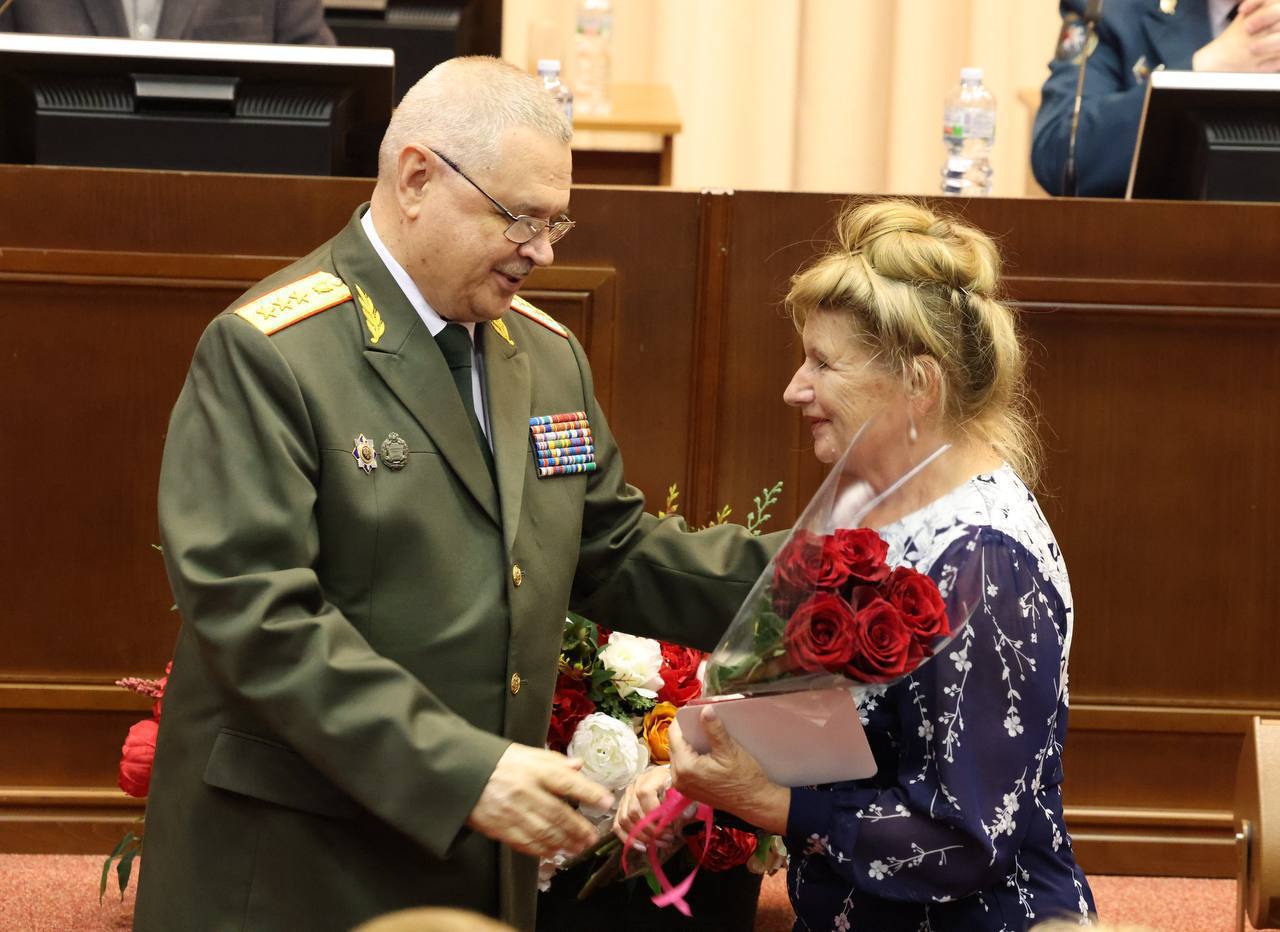 В СК России состоялось торжественное собрание, посвященное 10-летию образования Союза ветеранов следствия В СК России состоялось торжественное собрание, посвященное 10-летию образования Союза ветеранов следствия