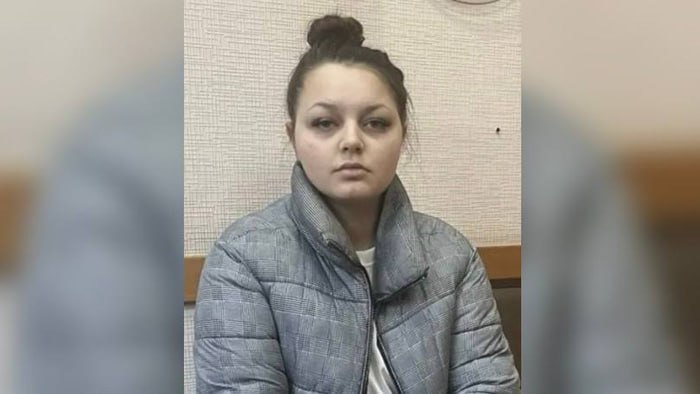 В Омске пропала воспитанница детского дома с красными волосами