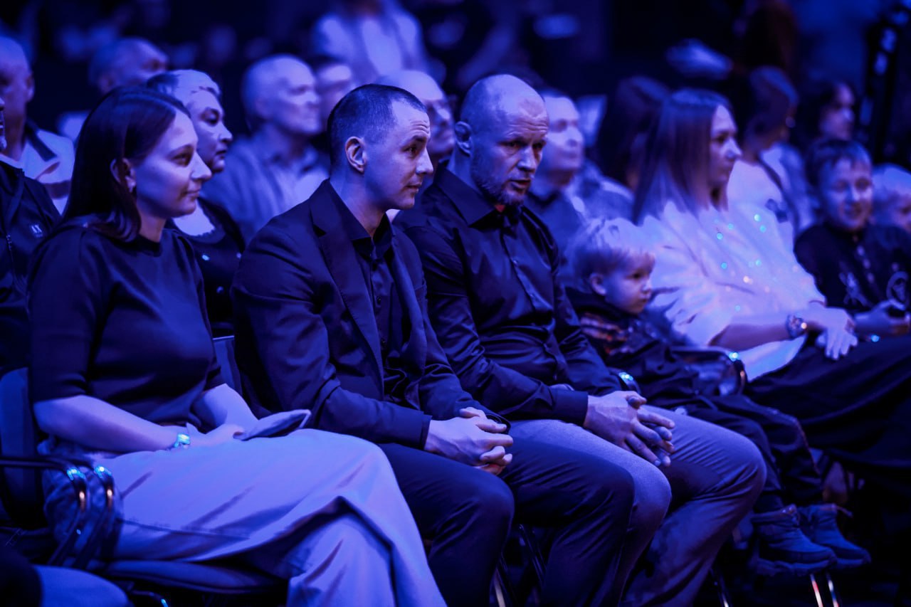 Сегодня завершились межрегиональные соревнования памяти легендарного тренера, который заложил основы традиций смешанных единоборств в Омской области, Владимира Анатольевича Зборовского Сегодня завершились межрегиональные соревнования памяти легендарного тренера, который заложил основы традиций смешанных единоборств в Омской области, Владимира Анатольевича Зборовского