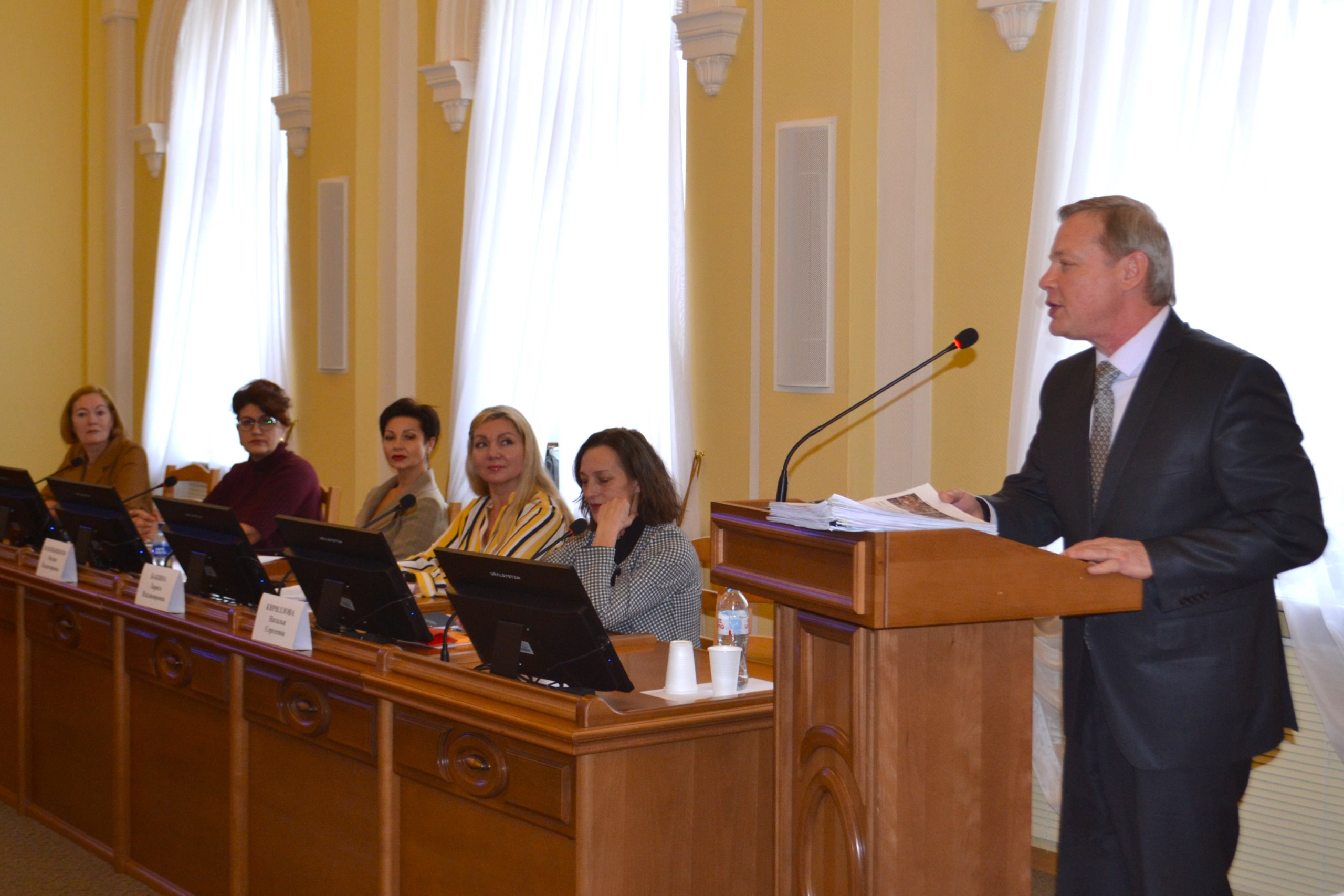 В Облизбиркоме стартовал двухдневный обучающий семинар «Организация деятельности территориальных избирательных комиссий» В Облизбиркоме стартовал двухдневный обучающий семинар «Организация деятельности территориальных избирательных комиссий»