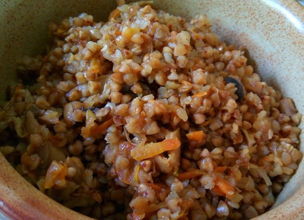 Гречневая каша с грибами: простой и вкусный рецепт