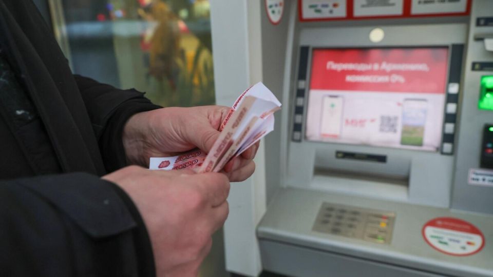 Молодежь России активно откладывает на будущее