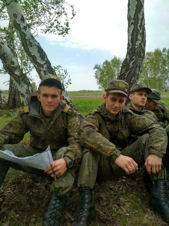 Минобороны России: Сердце не прятал за спины ребят Минобороны России: Сердце не прятал за спины ребят