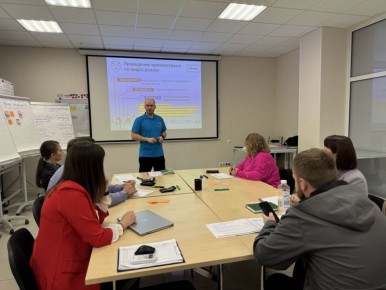 В Омской области подготовили 100 внутренних инструкторов по бережливому производству с помощью нацпроекта «Эффективная и конкурентная экономика»