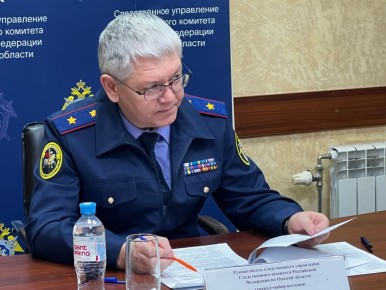 Руководитель следственного управления провел личный прием граждан из числа детей-сирот и оставшихся без попечения родителей