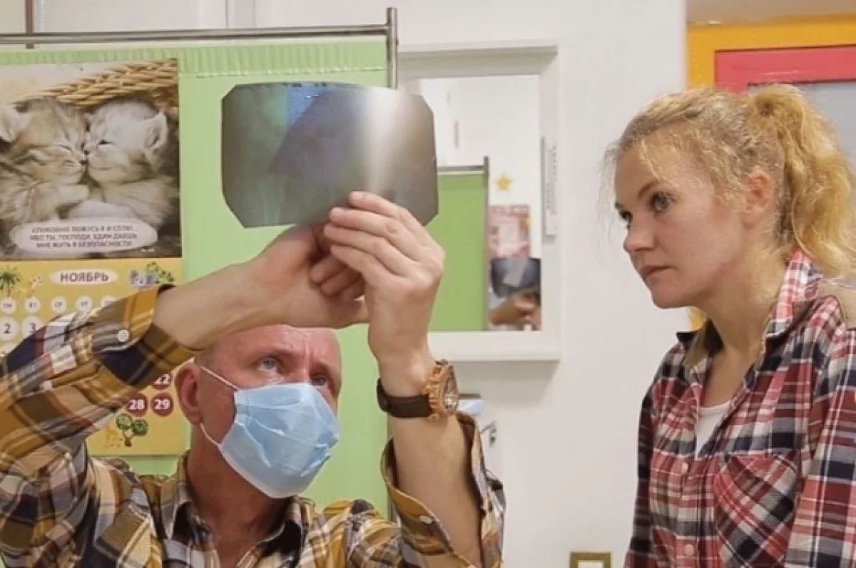 Парализованного в Таиланде омского хирурга Михаила Коробейникова доставят на родину спецбортом