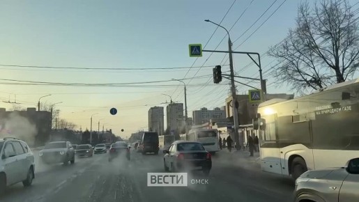 В Омске на Водниках образовалась пробка