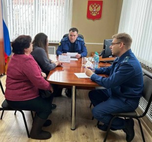 Заместитель прокурора Омской области Дмитрий Попов провел личный прием жителей Горьковского района