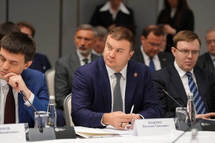 Виталий Хоценко возглавил региональную комиссию по развитию ИИ в Омской области