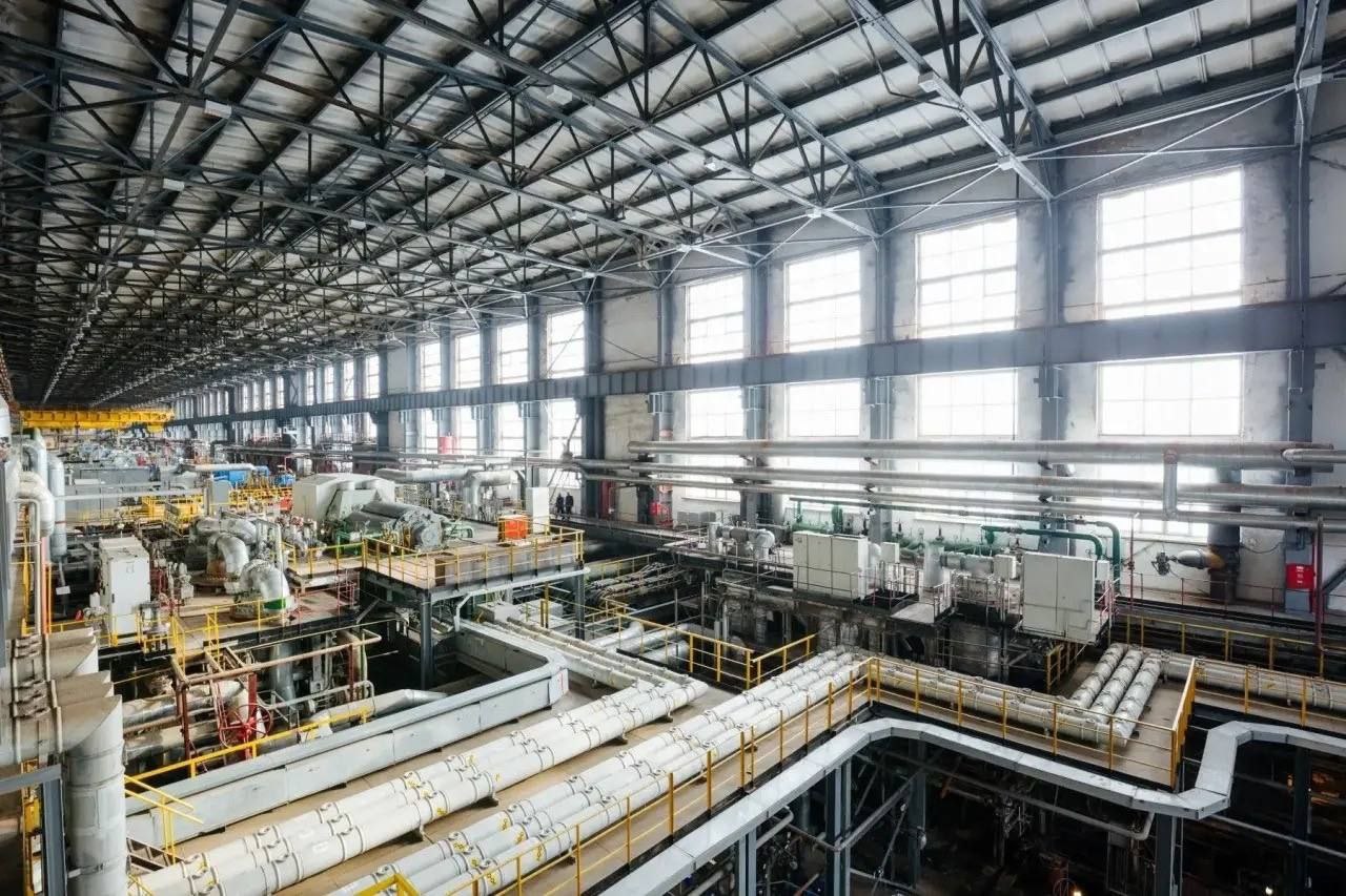 Участник омского проекта «ПРОдвижение ГЕРОЕВ» Александр Неупокоев изучил работу ТЭЦ-3 Участник омского проекта «ПРОдвижение ГЕРОЕВ» Александр Неупокоев изучил работу ТЭЦ-3