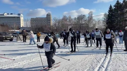 Омичи вышли на старт лыжной гонки «Спорт во благо»