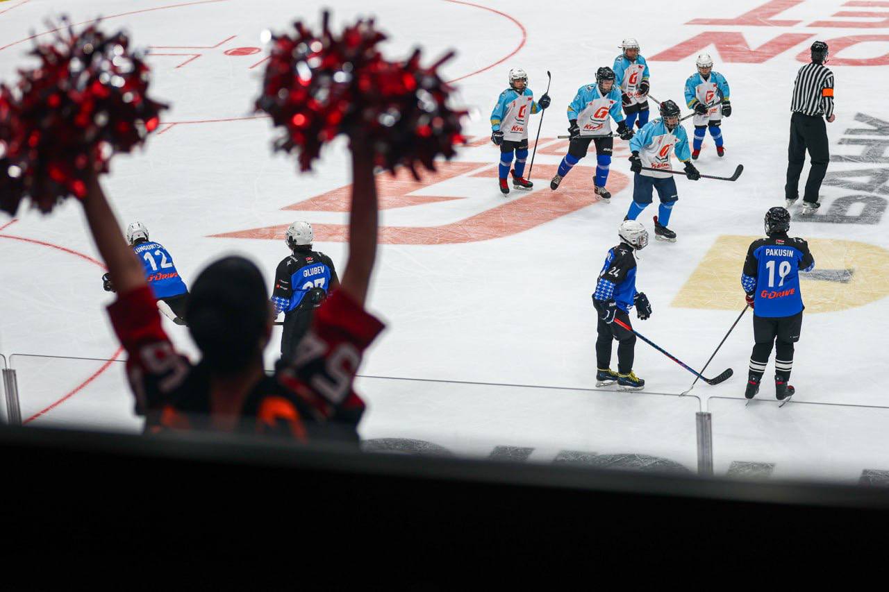 В Омске состоялся суперфинал IV Кубка G-Drive среди детских любительских команд В Омске состоялся суперфинал IV Кубка G-Drive среди детских любительских команд