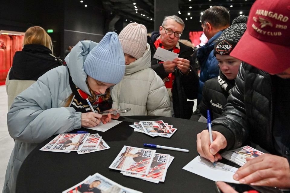 ����� ������ � �� ��������� �������� ������ 3�000 ���������� ��������