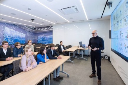 �������� ������ ����� � ����� ��������, �������� �� ��������� �������� � ����� � ���������