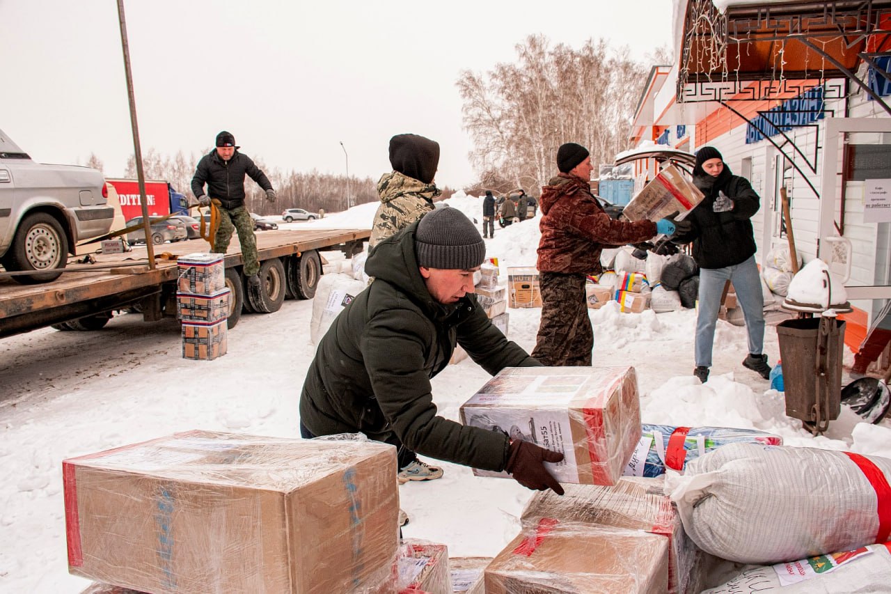 Волонтеры из Омской области завершили сбор помощи для участников спецоперации