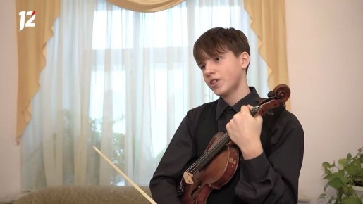 ��� ������ �� 12 ������ � �������� ������� ����������� ��� (12+)