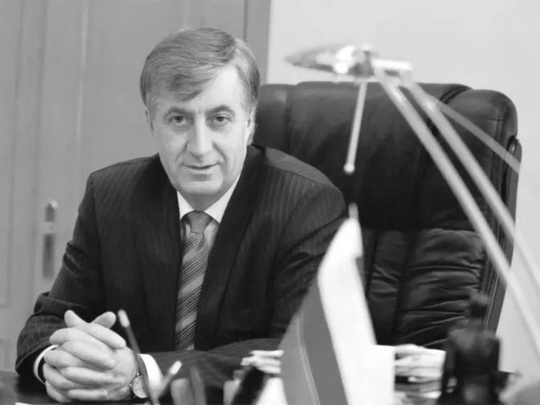 Ушел из жизни бывший мэр Омска Виктор Шрейдер