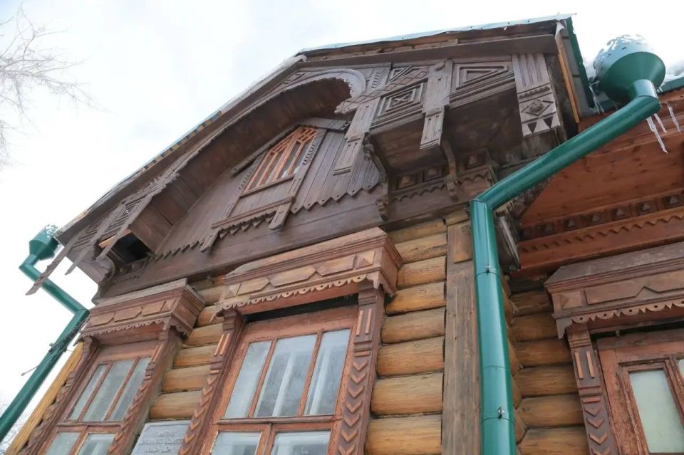 ������ ������: ������ � ��������������� ��������� ����������� �������� � ������ ����� �������� ������� ��. �.�. ������ �� ��. �����������, 7