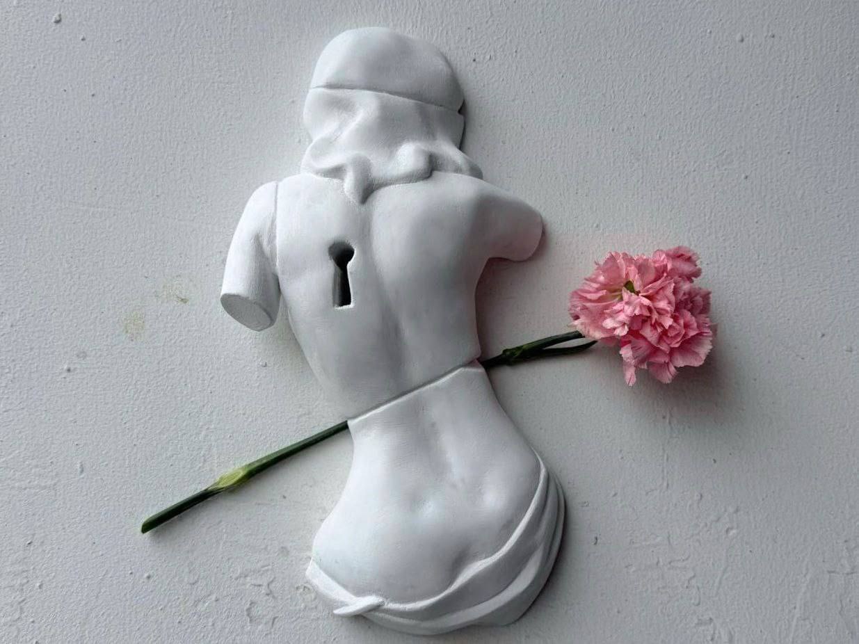 На Любинском проспекте в Омске появилась новая достопримечательность