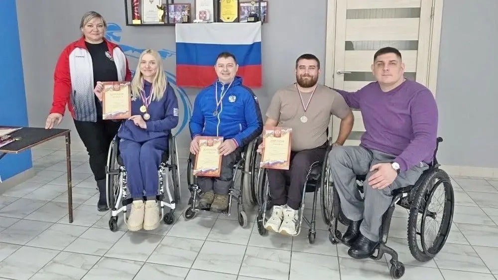 В Омском колледже профессиональных технологий прошел чемпионат Омской области по пулевой стрельбе среди спортсменов с поражением опорно-двигательного аппарата и слабослышащих