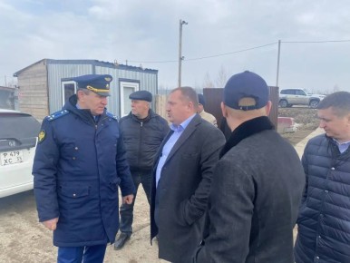Прокурор города Омска Пётр Щербина проверил ход строительства ряда объектов, возводимых в рамках национальных проектов