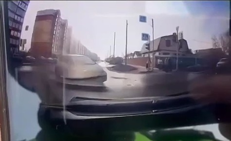 Прокуратура Омской области взяла на контроль установление обстоятельств ДТП, в котором пострадали две несовершеннолетние