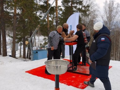 Григорий Лящук стал победителем мультиспортивного фестиваля Siberian Power Show в Красноярске