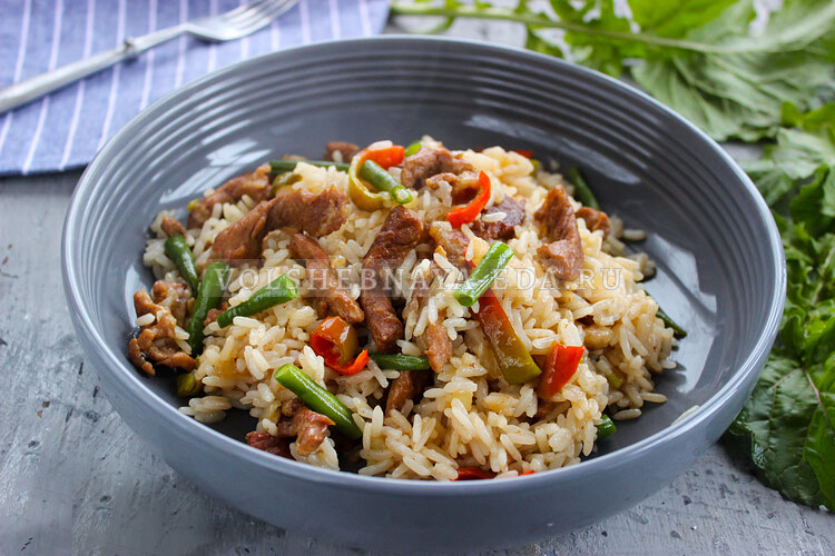 Рис со свининой и овощами: простое и вкусное блюдо на ваш стол