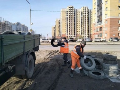 В минувшие сутки в работах по содержанию улично-дорожной сети было задействовано 195 единиц техники и 239 рабочих