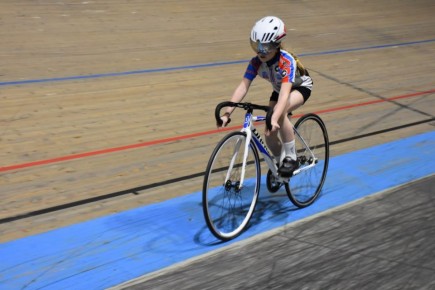 В Омском велотреке прошло первенство региона по велоспорту