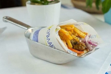 Пита и сувлаки: вкусный фаст-фуд, который завоевывает мир