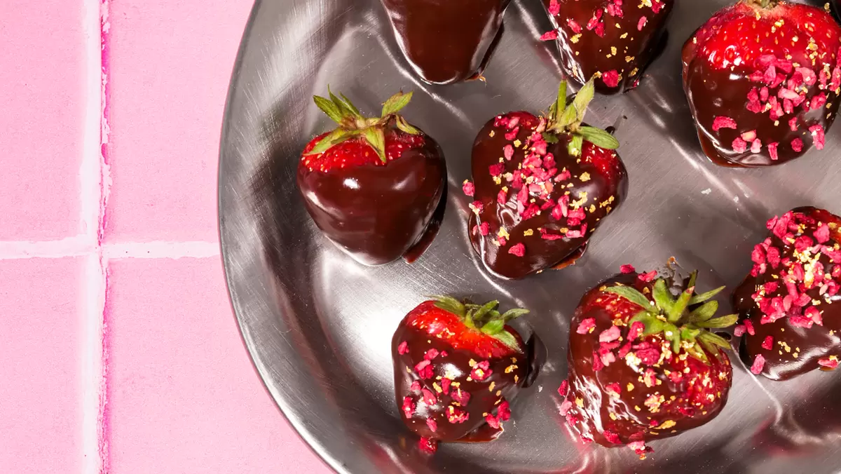 Секреты приготовления идеальной клубники в шоколаде