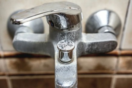 Таинственный налёт: почему известковый осадок становится домашней угрозой?