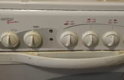 Секреты безупречной чистоты ручек плиты: эффективные методы без уксуса и соды