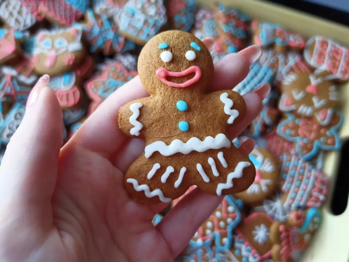 Имбирное печенье: морозный вкус праздника