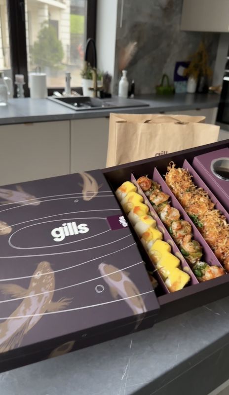 ���������������� �����������: ������ ���� Gills ���������� �������� ����� � ������������ �����������