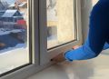 Как устранить сквозняк из пластиковых окон: доступные методы для любого хозяина