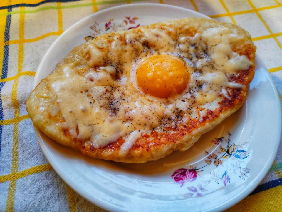 Скоростной хачапури из творожного теста