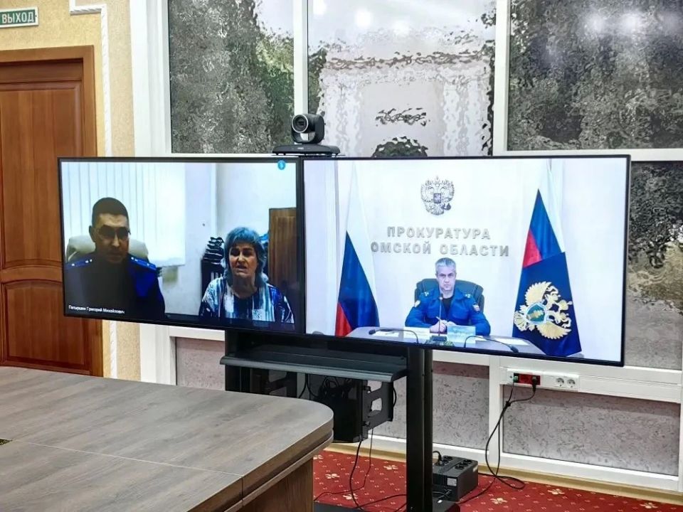 Заместитель прокурора Омской области Евгений Бельтюков провел личный прием жителей области посредством видеоконференцсвязи Заместитель прокурора Омской области Евгений Бельтюков провел личный прием жителей области посредством видеоконференцсвязи