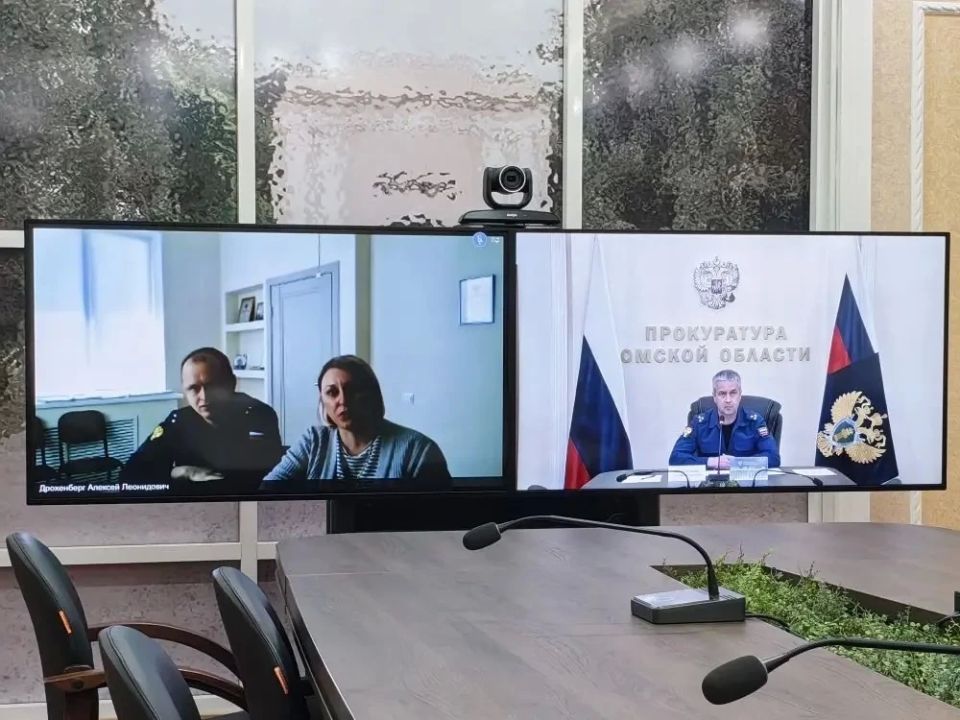 Заместитель прокурора Омской области Евгений Бельтюков провел личный прием жителей области посредством видеоконференцсвязи Заместитель прокурора Омской области Евгений Бельтюков провел личный прием жителей области посредством видеоконференцсвязи