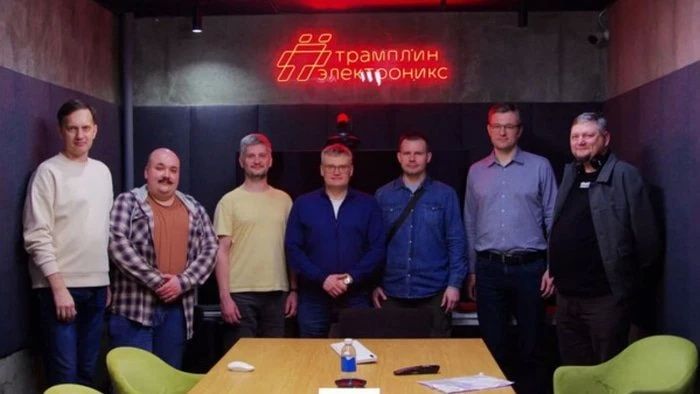 ОмГУ и «Трамплин Электроникс» запустят подготовку специалистов по архитектуре LoongArch