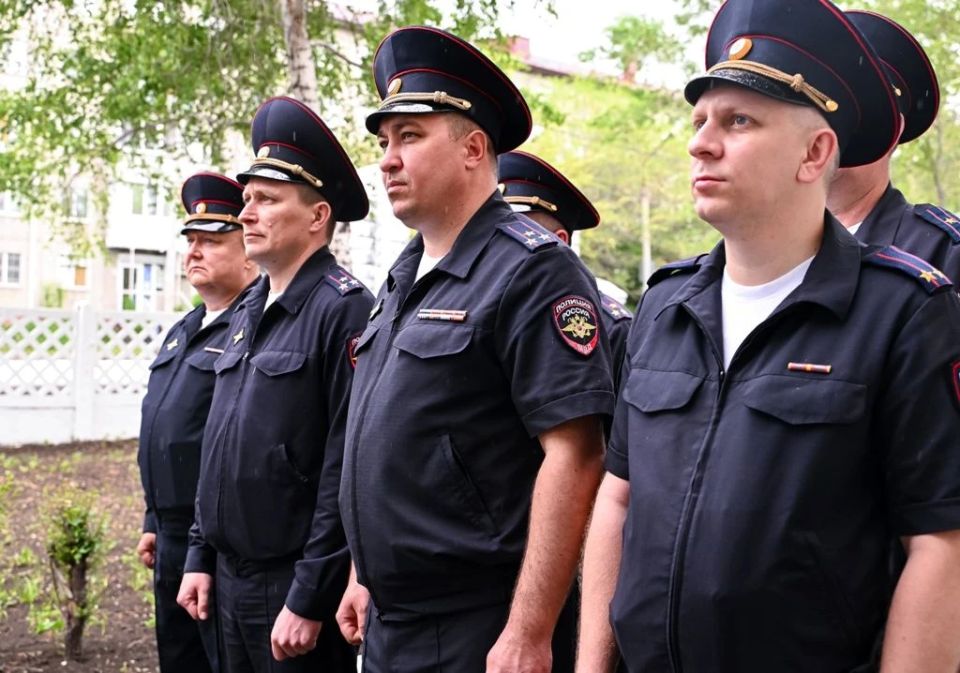 В Омске открылось обновлённое здание для сотрудников патрульно-постовой службы В Омске открылось обновлённое здание для сотрудников патрульно-постовой службы