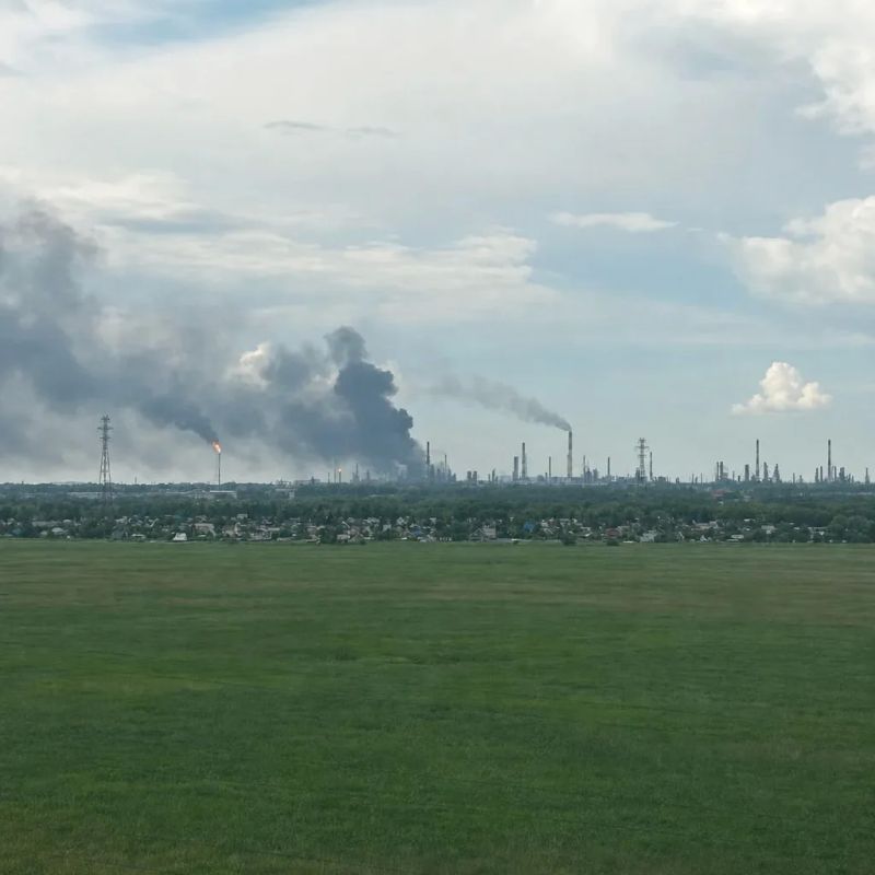 Последствия атаки на Омск, целью являлся НПЗ