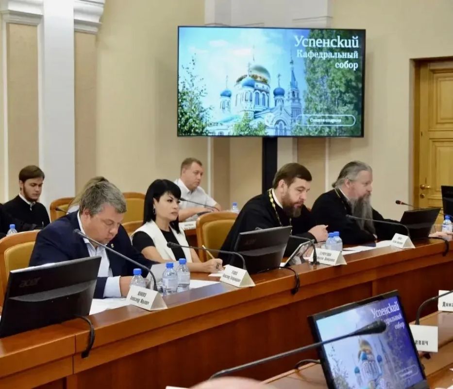 Начинаем подготовку к важному для региона и наших жителей событию – празднованию 20-летия со дня восстановления Успенского кафедрального собора Начинаем подготовку к важному для региона и наших жителей событию – празднованию 20-летия со дня восстановления Успенского кафедрального собора