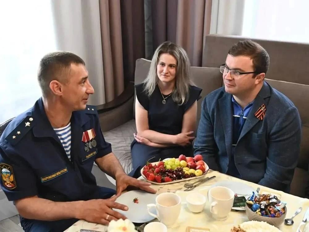 В Омской области утвердили единый перечень мер поддержки участников СВО