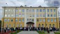 Новое здание гимназии №88 в Омске, построенное вместо аварийного, открыли накануне 1 сентября, передает корреспондент ТАСС