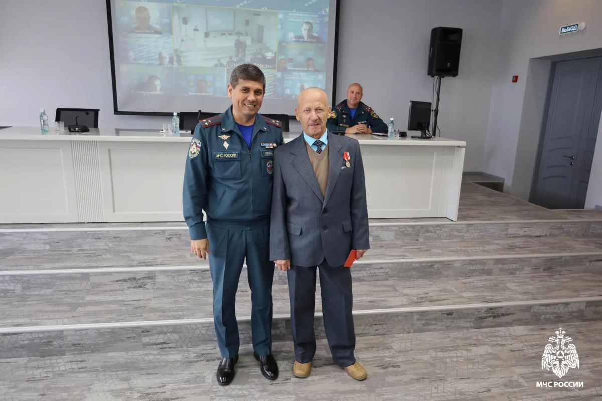 В Омске сформирован новый Совет ветеранов Главного управления МЧС России по Омской области В Омске сформирован новый Совет ветеранов Главного управления МЧС России по Омской области