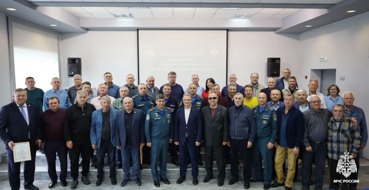 В Омске сформирован новый Совет ветеранов Главного управления МЧС России по Омской области В Омске сформирован новый Совет ветеранов Главного управления МЧС России по Омской области
