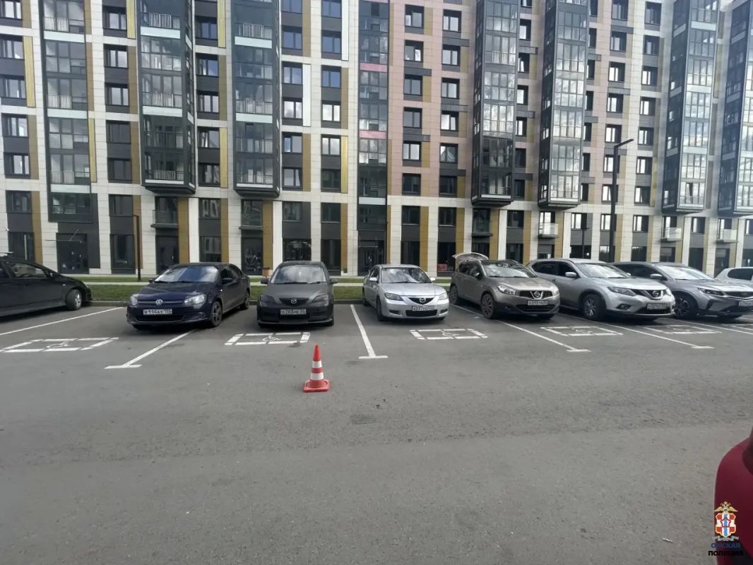 Сегодня в 13:44 часов в Госавтоинспекцию поступило сообщение о ДТП в Кировском округе с участием ребенка Сегодня в 13:44 часов в Госавтоинспекцию поступило сообщение о ДТП в Кировском округе с участием ребенка